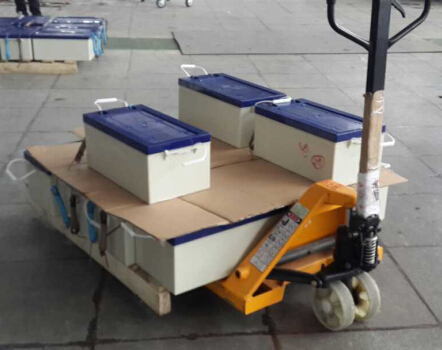 <a href='http://www.anweny.com' title='電池運(yùn)輸' >電池運(yùn)輸</a>